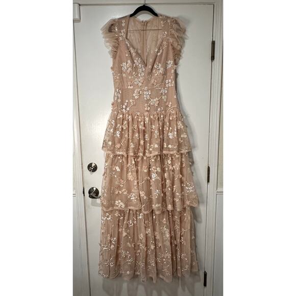 BCBG Max Azria Willow Embroidered V-neck Evening Dress Pink Size 10 NWT Romantic - Picture 2 of 15